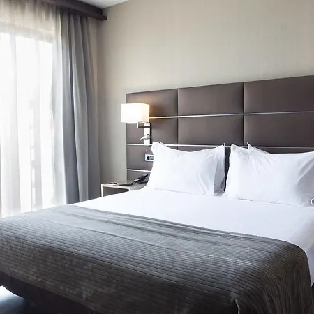 Ac Ciutat De By Marriott Готель Пальма-де-Майорка