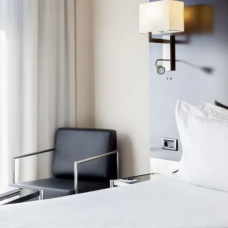 Ac Ciutat De By Marriott Готель