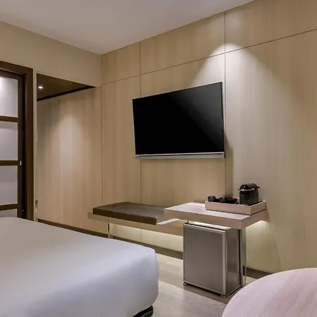 Готель Ac Ciutat De By Marriott