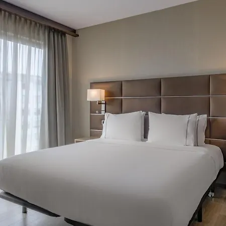 Hotel Ac Ciutat De By Marriott 4*
