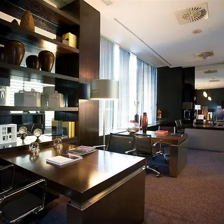 Hotel Ac Ciutat De By Marriott 4*